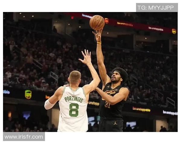 快船与凯尔特人激战正酣比分胶着精彩瞬间回顾与分析